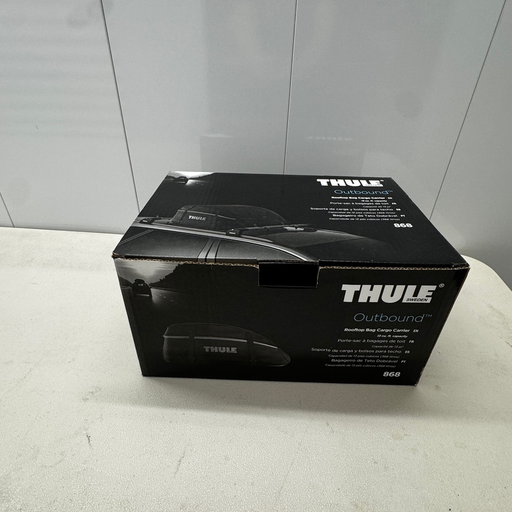 Thule Outbound 868 Rooftop Bag Cargo Carrier 13 Cu Ft Weather Resistant Black